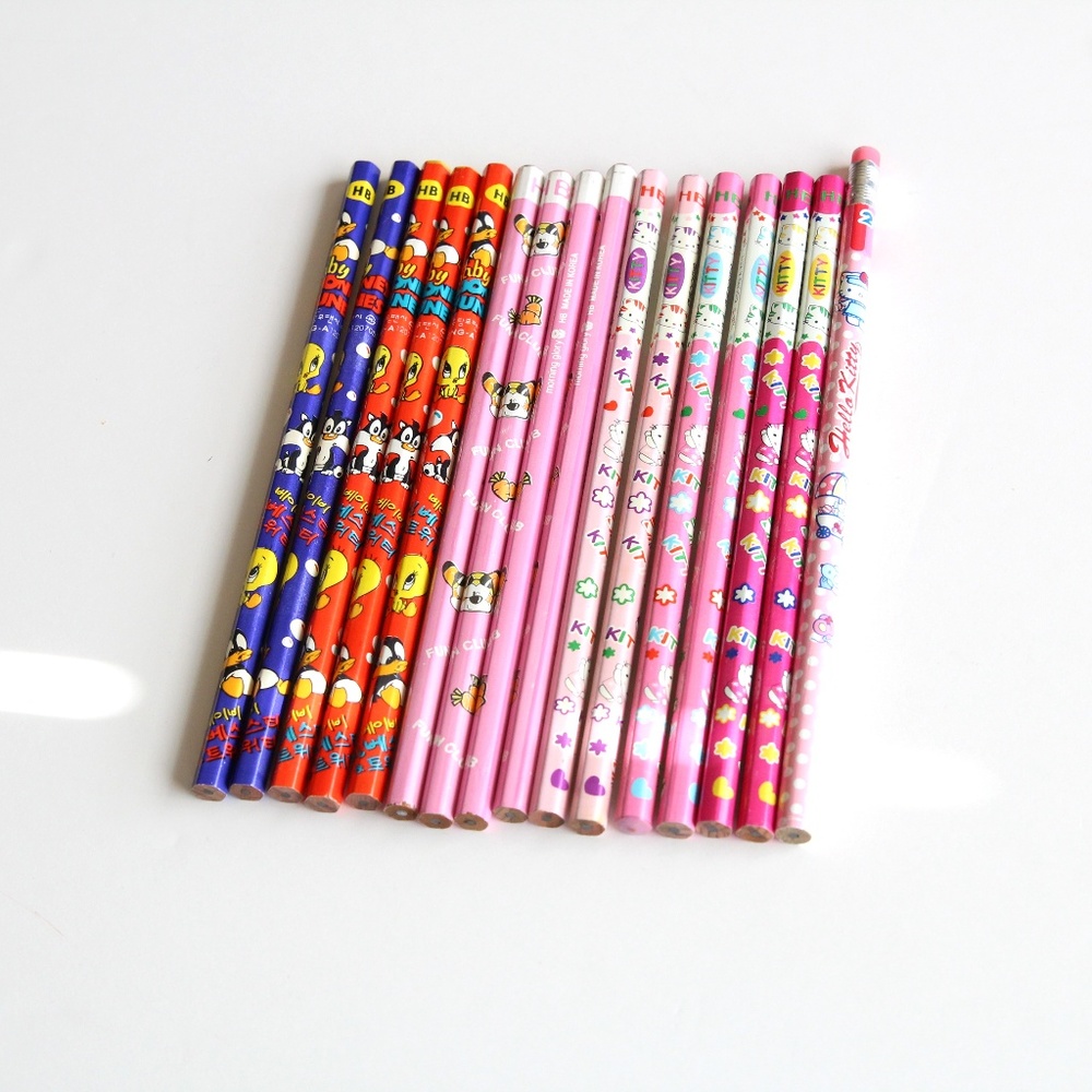 Lot of 16 cute kawaii vintage pencils HB